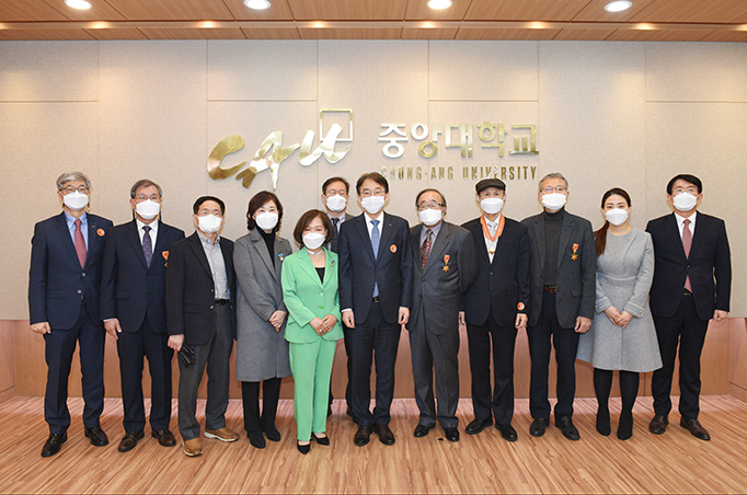 김정덕 교수님.jpg img01.jpg